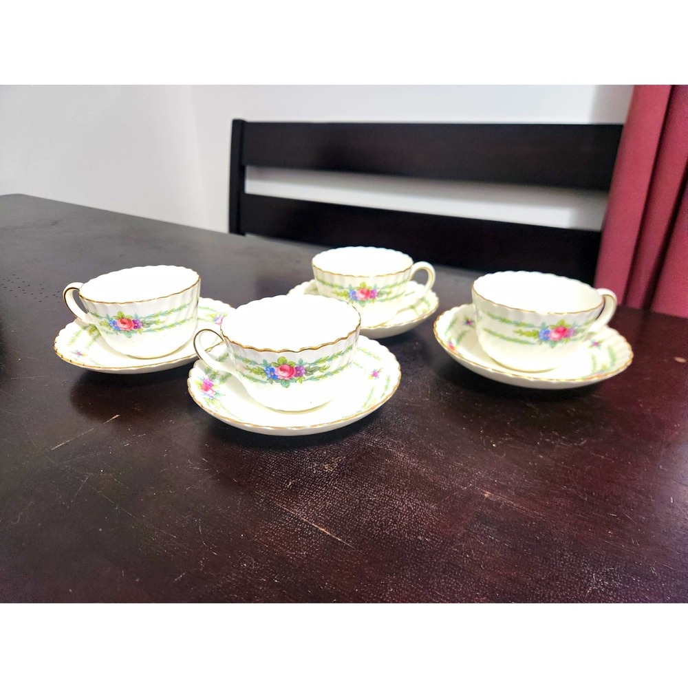 Minton Chiltern Bone China Floral Tea Cup & Saucer Set 8-Piece England